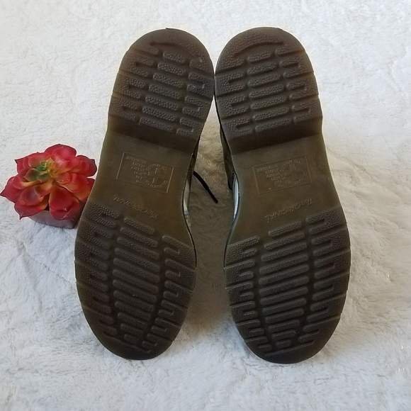 Dr Martens 1460 George & Dragon Print 8 Eye Boots-RARE - Picture 3 of 9